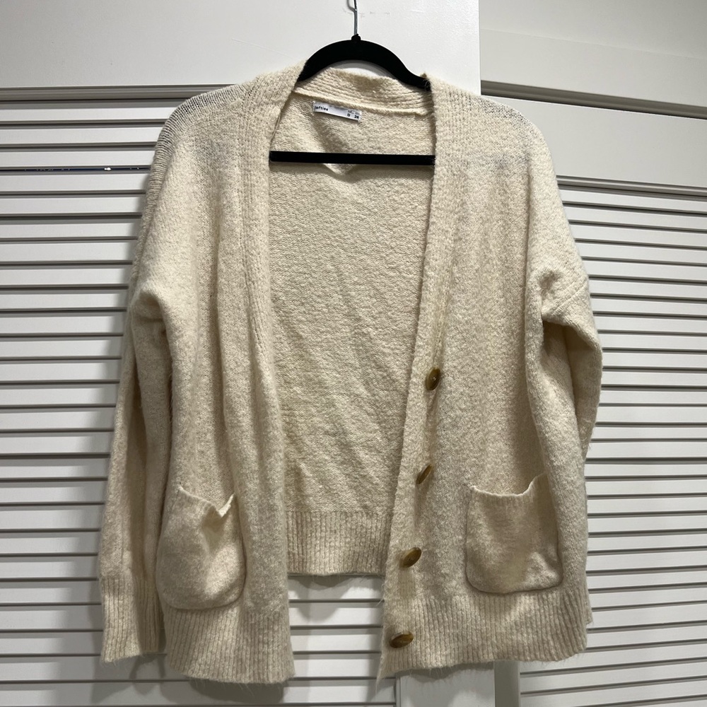 oatmeal colored cardigan